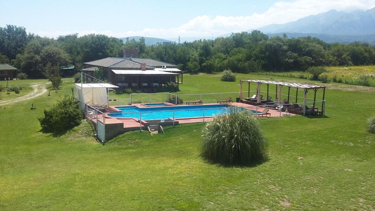 Villa Complejo Valle De Las Rosas à Villa Las Rosas Extérieur photo
